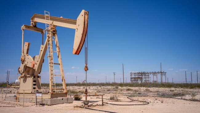 Dầu giảm 2 phiên liên tiếp khi dự trữ dầu thô tại Mỹ tăng