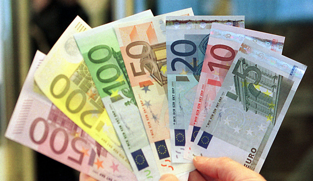 Khủng hoảng Ukraine ảnh hưởng tới thị trường tiền tệ châu Âu ra sao?