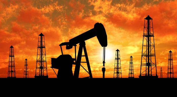 Giá dầu hôm nay 9/12: Biến động nhẹ khi ảnh hưởng của Omicron suy yếu