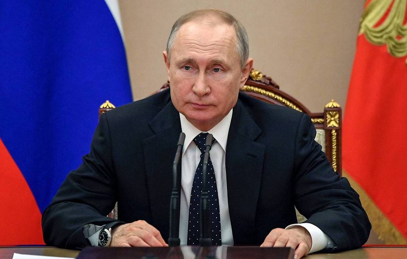 Ông Putin nói giá dầu thô lên 100 USD/thùng 'rất khả thi'