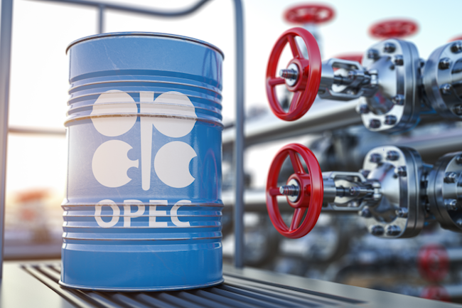 Dầu tăng hơn 2% trước cuộc họp của OPEC+