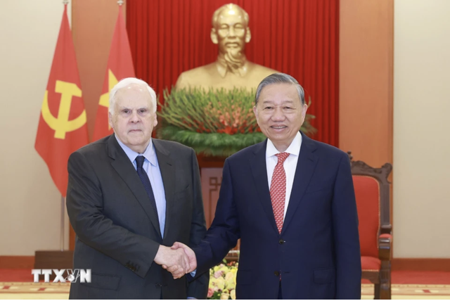 tong-bi-thu-to-lam-tiep-lanh-dao-fedex